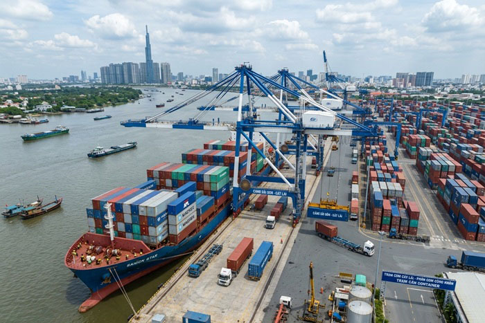 China Vietnam freight shipping
