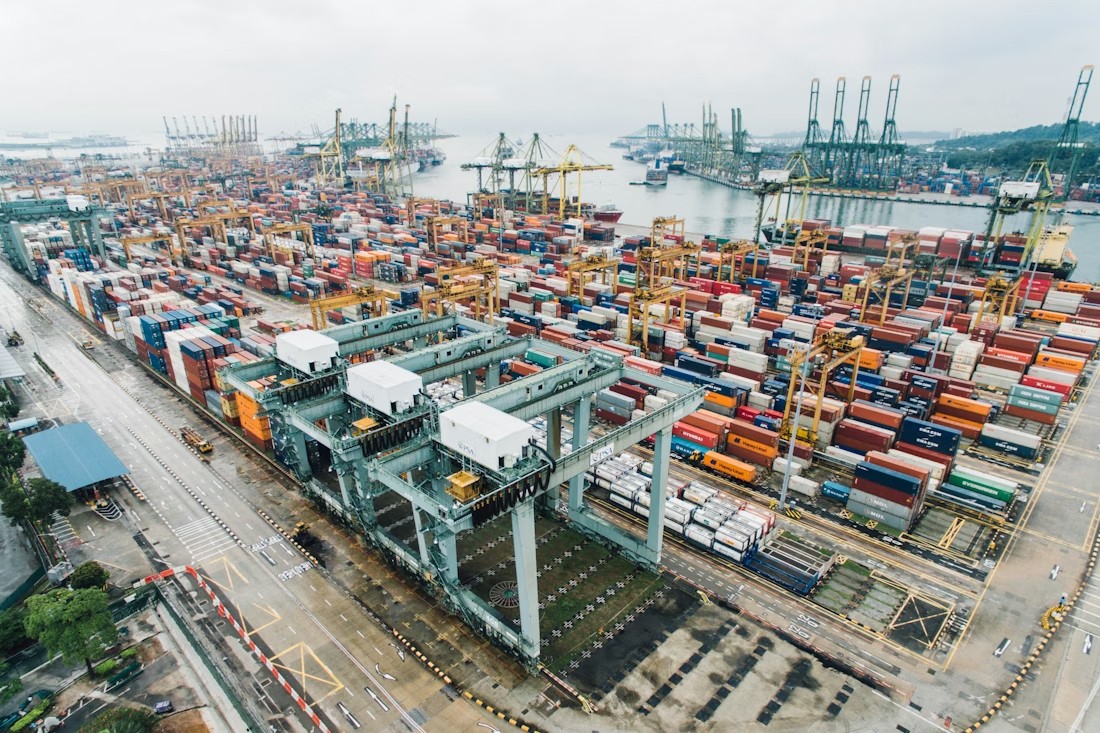 Ocean freight port